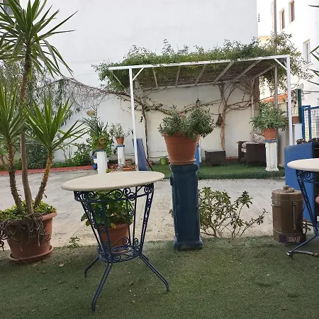 Δωμάτια σε οικογενειακή κατοικία Pay *