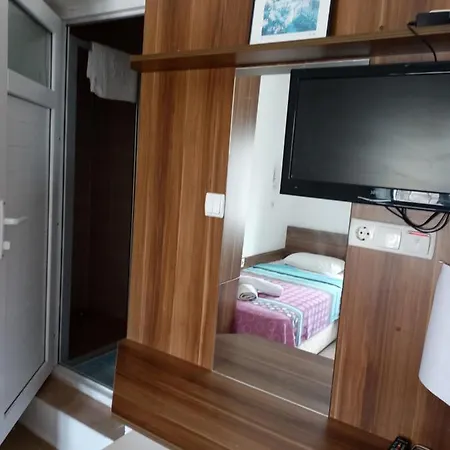 Δωμάτια σε οικογενειακή κατοικία Pay *